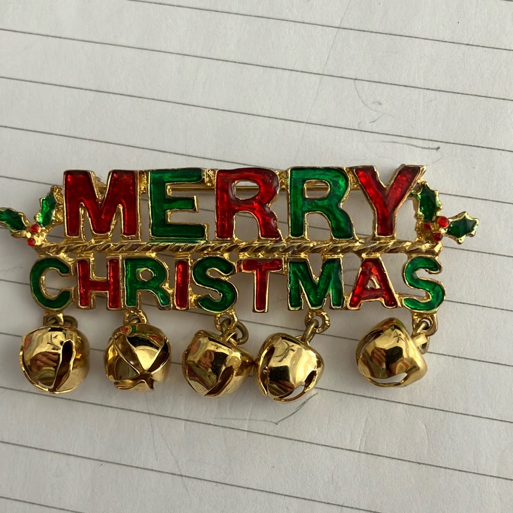 Vintage Christmas pin with jingle bells